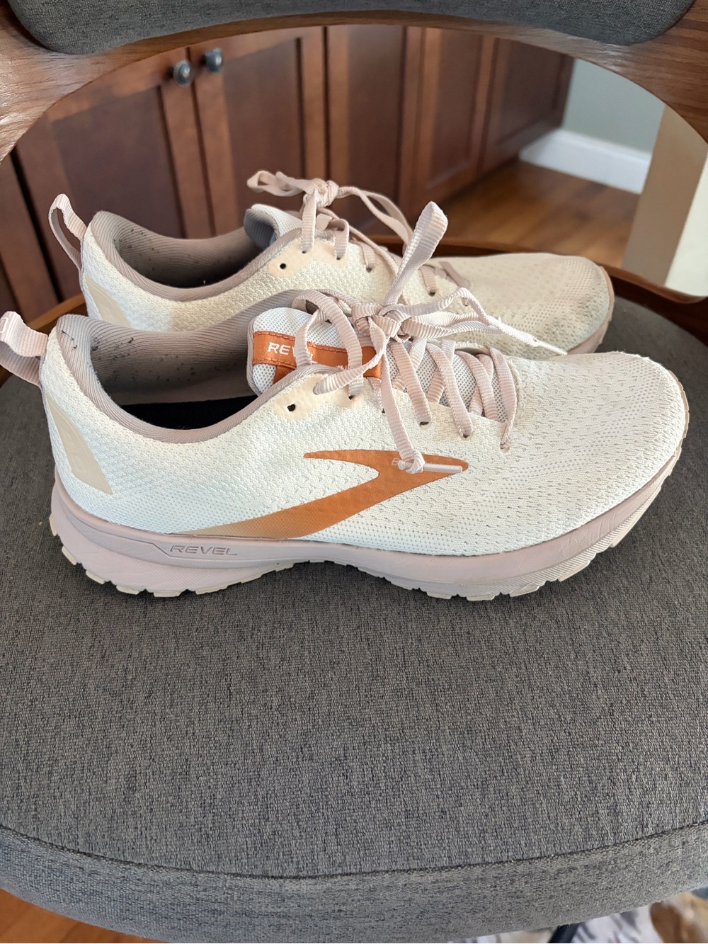 Brooks Revel Women's Running Shoes - Cream with Orange Accent